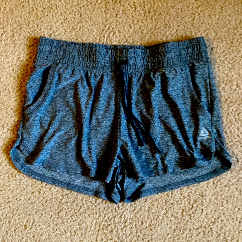 Women’s Reebok Shorts Size Small